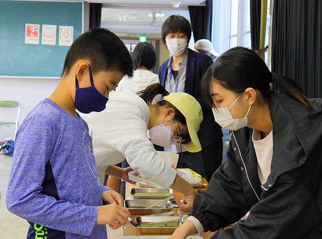 各務野科学ラボ第3回「身近な生き物の観察」の写真