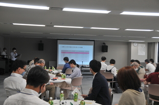 年齢別人口推移の各務原市と周辺市との比較 説明