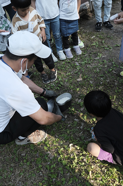 「家族で楽しもう！初めての春キャンプ」の写真