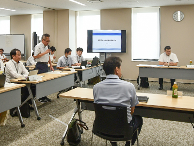 水質改善対策委員会の様子