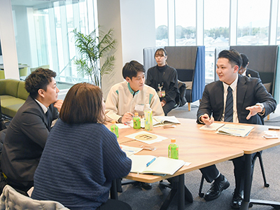パートナーの交流会の様子
